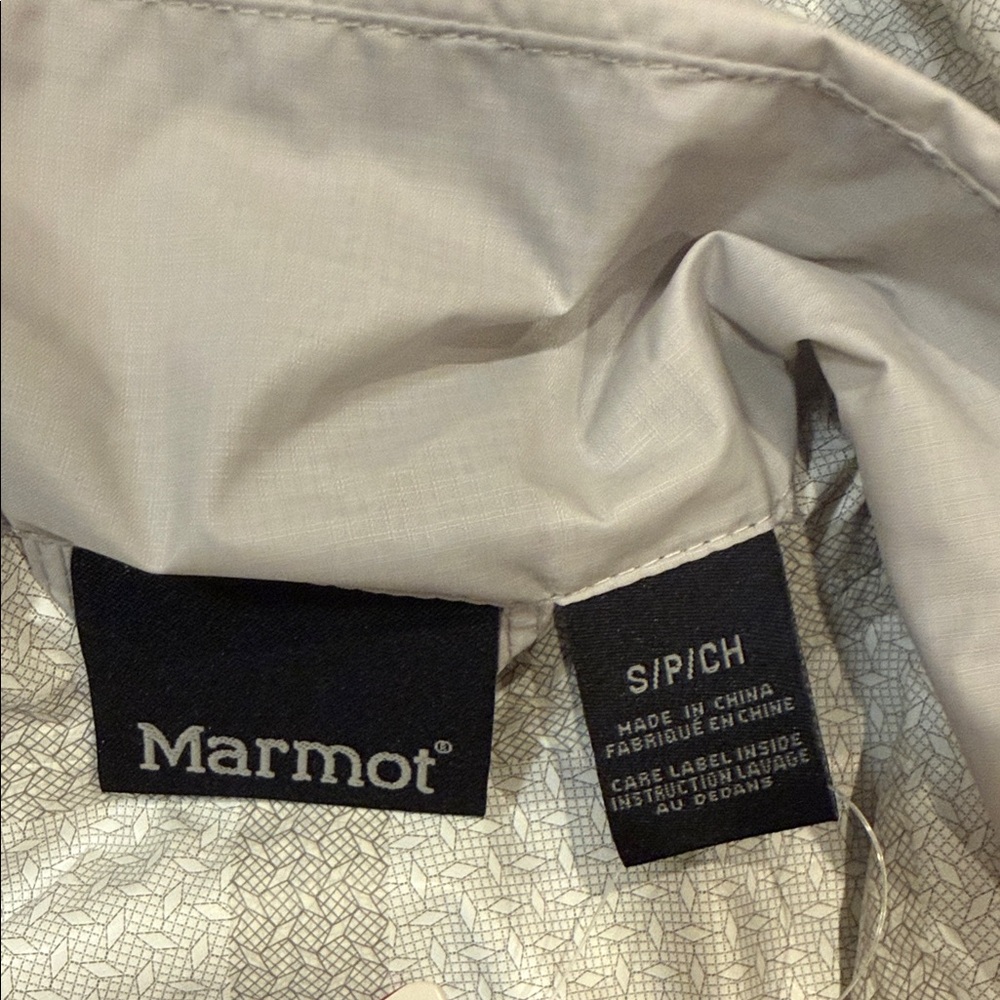 Marmot Women's Silver Rain Jacket - Picture 4 of 4